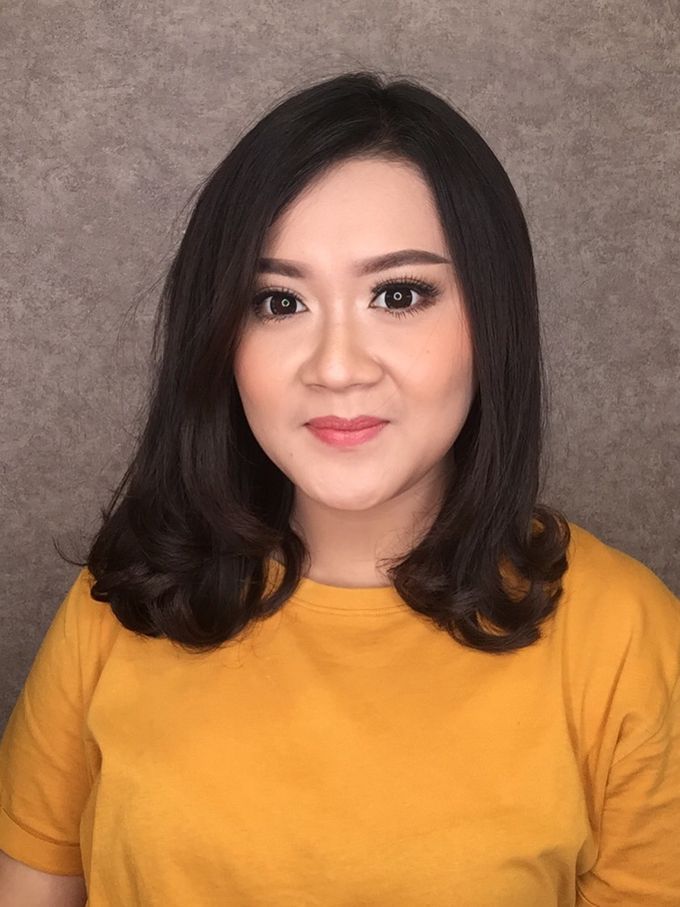 Make up artist by Vanie yahya MUA - 007 Make up artist by Vanie yahya MUA - 007
