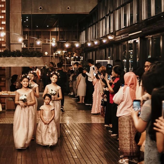Premium Intimate Wedding at Century Park Hotel by Bright Wedding Jakarta - 003 Premium Intimate Wedding at Century Park Hotel by Bright Wedding Jakarta - 003