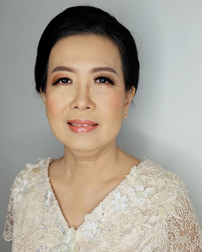 Moms by Jeje Makeup Artist - 011 Moms by Jeje Makeup Artist - 011
