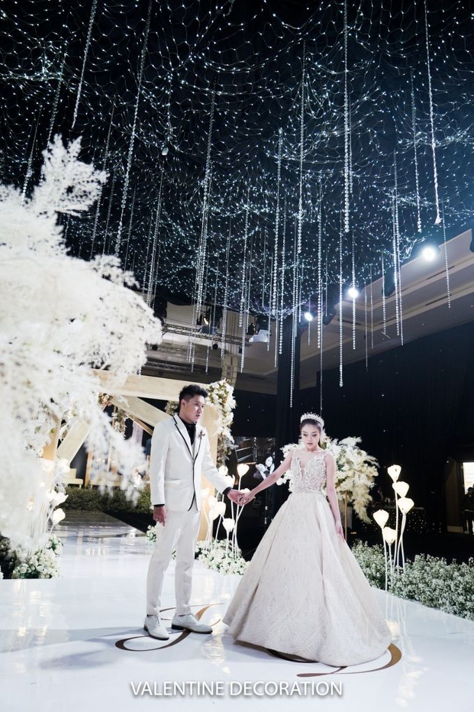 Jason & Devina Wedding Decoration at Grand Sudirman by Valentine Wedding Decoration - 039