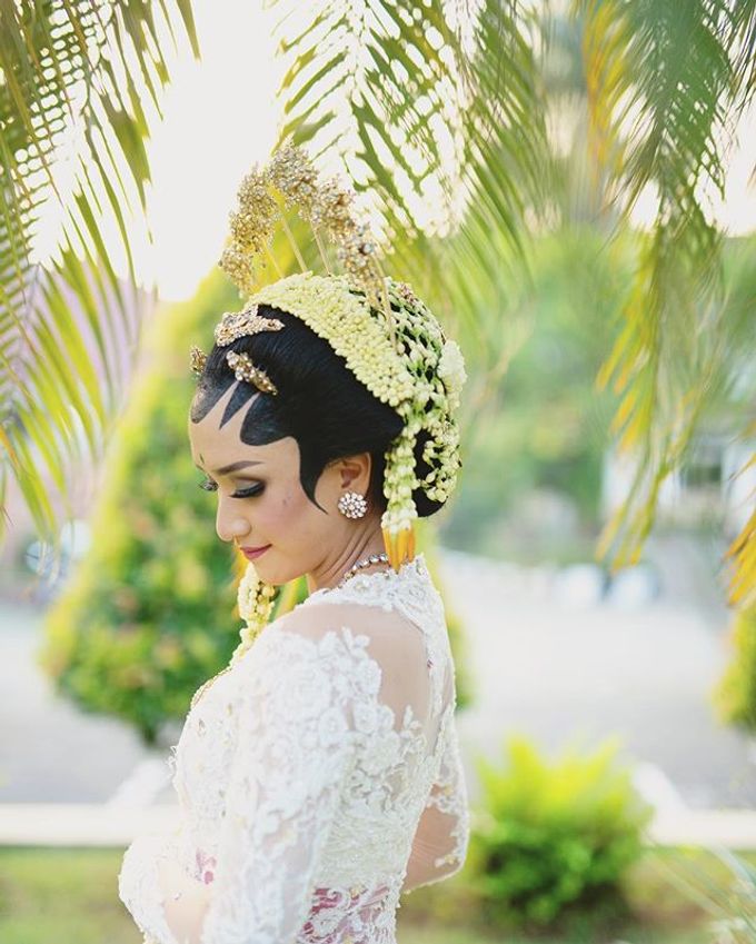 The Wedding of Annisa & Julian by Chandani Weddings - 009