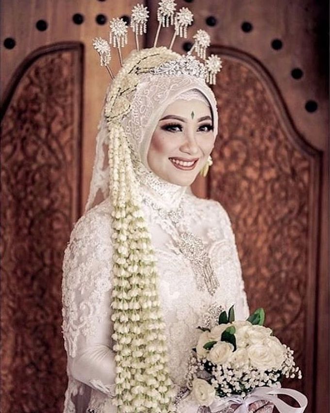 The Wedding of Ms. Bunga by Rumah Joglo Pandu - 001 The Wedding of Ms. Bunga by Rumah Joglo Pandu - 001