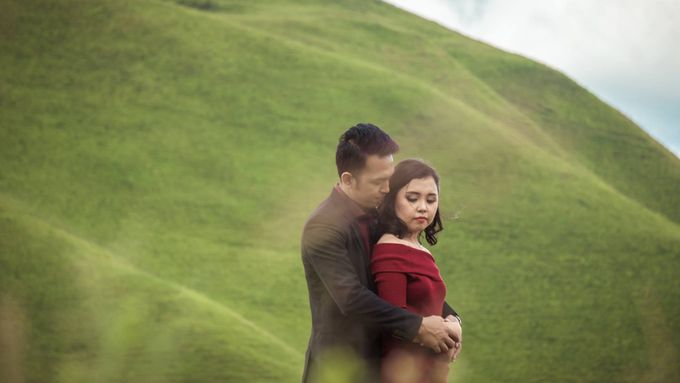 Prewed Danau Toba Samosir by tobature lake toba photography - 001