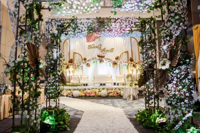 Puri Financial Tower - Edward & April by Matteo Wedding Organizer - 033 Puri Financial Tower - Edward & April by Matteo Wedding Organizer - 033
