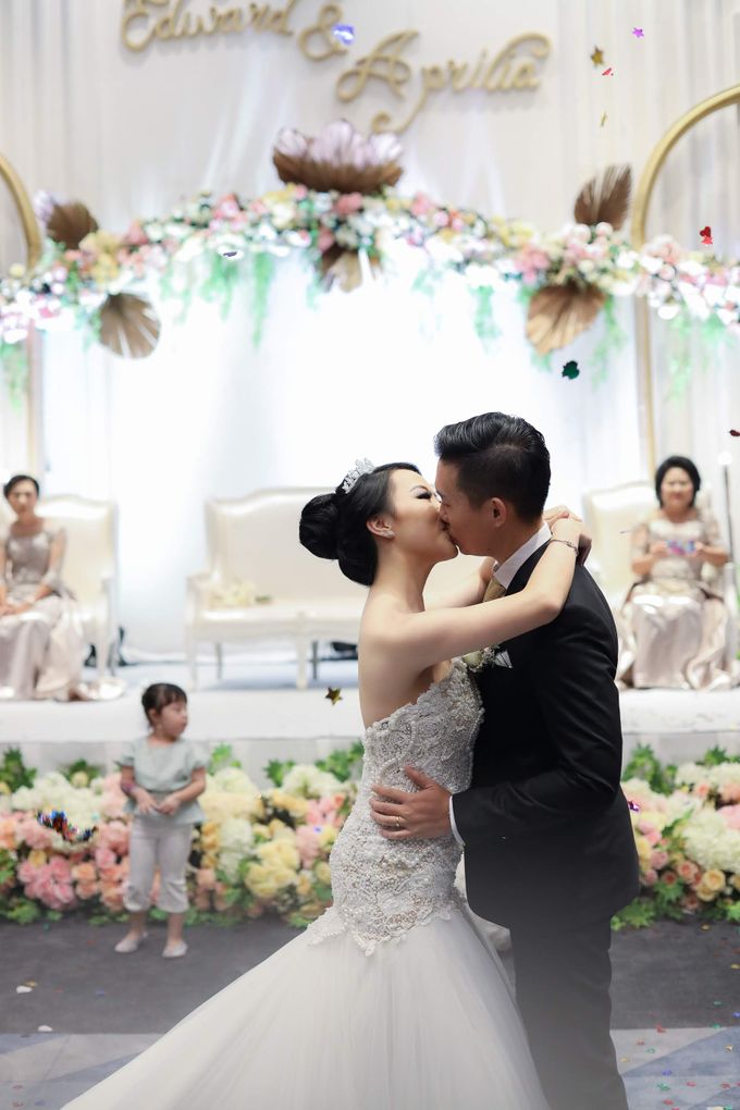 Puri Financial Tower - Edward & April by Matteo Wedding Organizer - 042 Puri Financial Tower - Edward & April by Matteo Wedding Organizer - 042