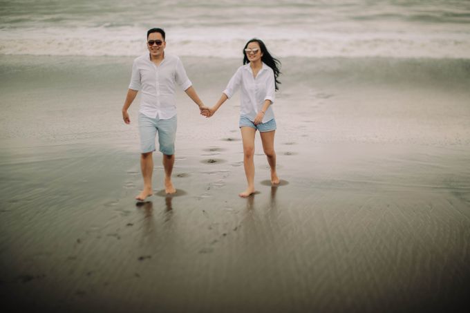 PRE - WEDDING DANIEL & KARINA BY HENOKH WIRANEGARA by All Seasons Photo - 036 PRE - WEDDING DANIEL & KARINA BY HENOKH WIRANEGARA by All Seasons Photo - 036