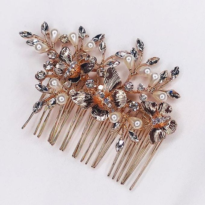 Headpiece & Crown by Ilona Headpiece & Crown - 028 Headpiece & Crown by Ilona Headpiece & Crown - 028