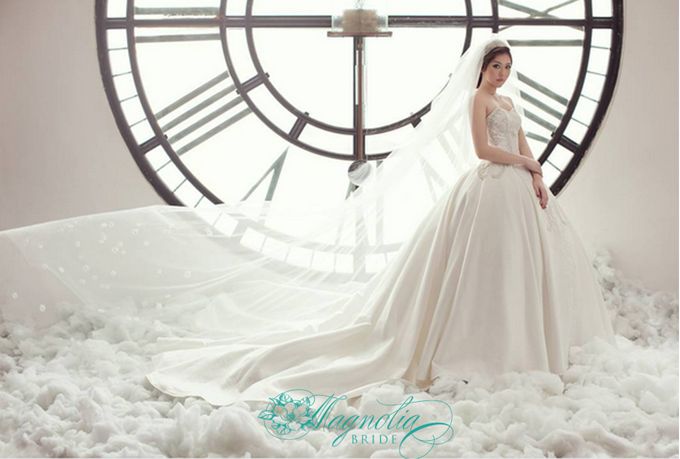 Wedding Dress by UTOPIA STUDIO - 004 Wedding Dress by UTOPIA STUDIO - 004