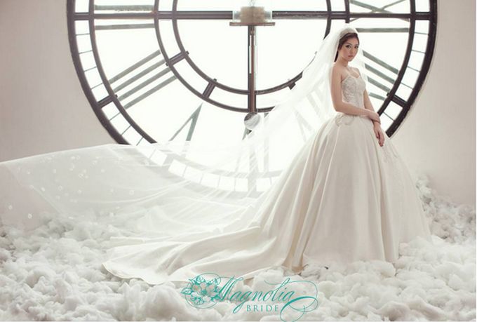 Wedding Dress by UTOPIA STUDIO - 004