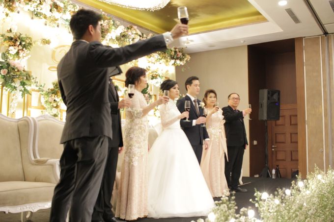 Double V Entertainment Wedding Damai Indah Golf PIK Jakarta by FOREVER CAKE - 014 Double V Entertainment Wedding Damai Indah Golf PIK Jakarta by FOREVER CAKE - 014