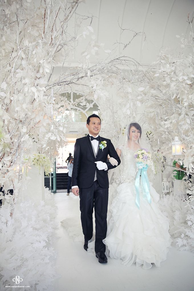 RIO & LINA WEDDING by Out & Outer Photography - 026