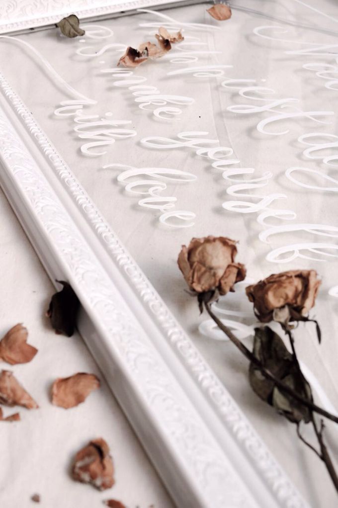 Natalia's Wedding Signage Frame by Calligraphy By Mercia - 005 Natalia's Wedding Signage Frame by Calligraphy By Mercia - 005