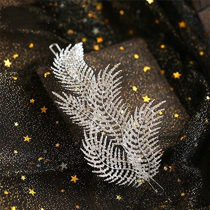 Headpiece & Crown by Ilona Headpiece & Crown - 014 Headpiece & Crown by Ilona Headpiece & Crown - 014