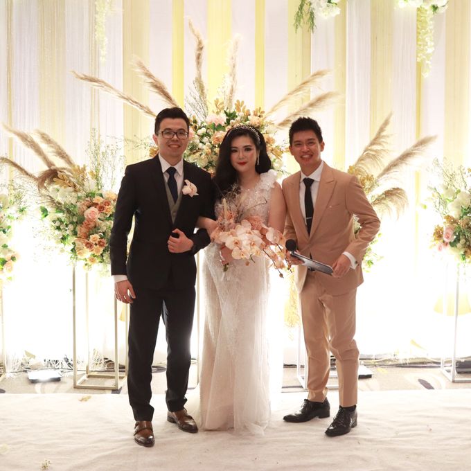 Lounge Jazz wedding band at Double Tree Jakarta by Double V Entertainment by Double V Entertainment - 006 Lounge Jazz wedding band at Double Tree Jakarta by Double V Entertainment by Double V Entertainment - 006