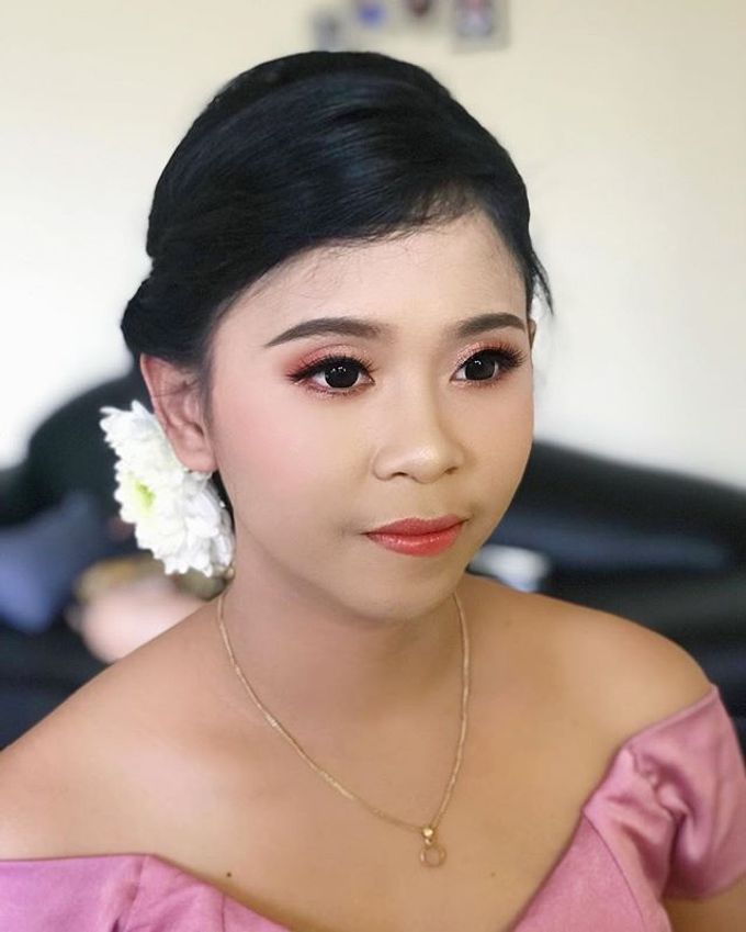 Moms & Bridesmaid Makeup by Eilene Make Up Artist - 005