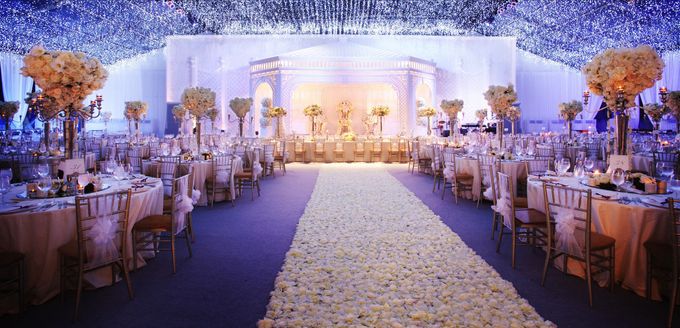 Dining Under A Thousand Stars by Flora Lines Decoration - 004 Dining Under A Thousand Stars by Flora Lines Decoration - 004
