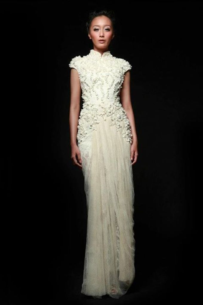 Bride and Evening Collection 2012-2013 Lookbook by saptodjojokartiko bride - 014 Bride and Evening Collection 2012-2013 Lookbook by saptodjojokartiko bride - 014