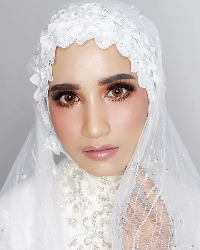 Wedding Makeup by Makeup by TATA - 002
