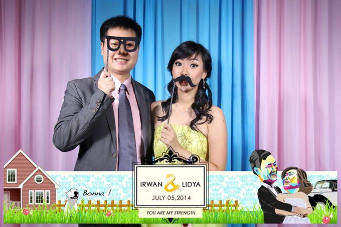 FAMPHOTOBOOTH by FAMPHOTOBOOTH - 001