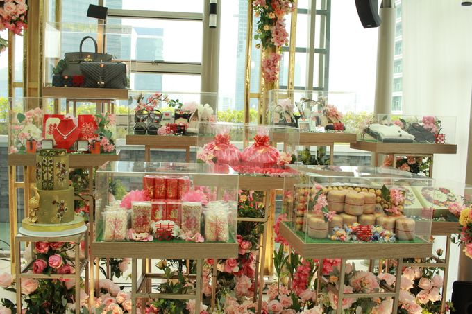 MC Sangjit & MC EngagementnThe Glass Terrace Grand Hyatt Jakarta By Double V Entertainment by Lotus Design - 010 MC Sangjit & MC EngagementnThe Glass Terrace Grand Hyatt Jakarta By Double V Entertainment by Lotus Design - 010