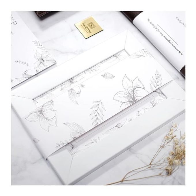 Monochrome Leather (THE MEMENTO) by Furēmu - 001 Monochrome Leather (THE MEMENTO) by Furēmu - 001