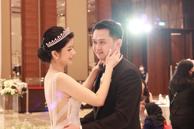 Jazz Entertainment Intimate Wedding at Swissotel PIK by Double V Entertainment by Double V Entertainment - 013 Jazz Entertainment Intimate Wedding at Swissotel PIK by Double V Entertainment by Double V Entertainment - 013