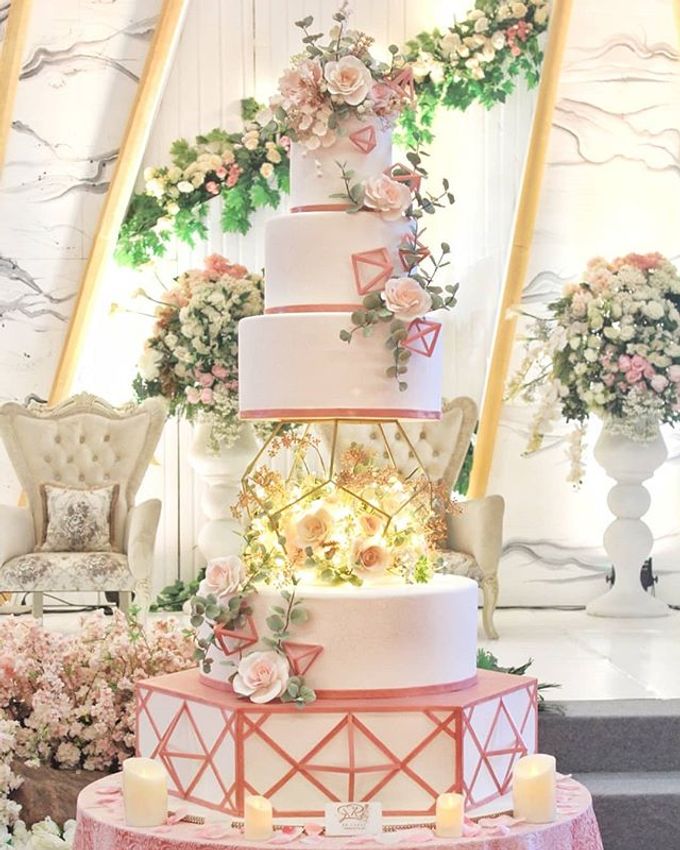Wedding Cake - Real Wedding by RR CAKES - 004 Wedding Cake - Real Wedding by RR CAKES - 004