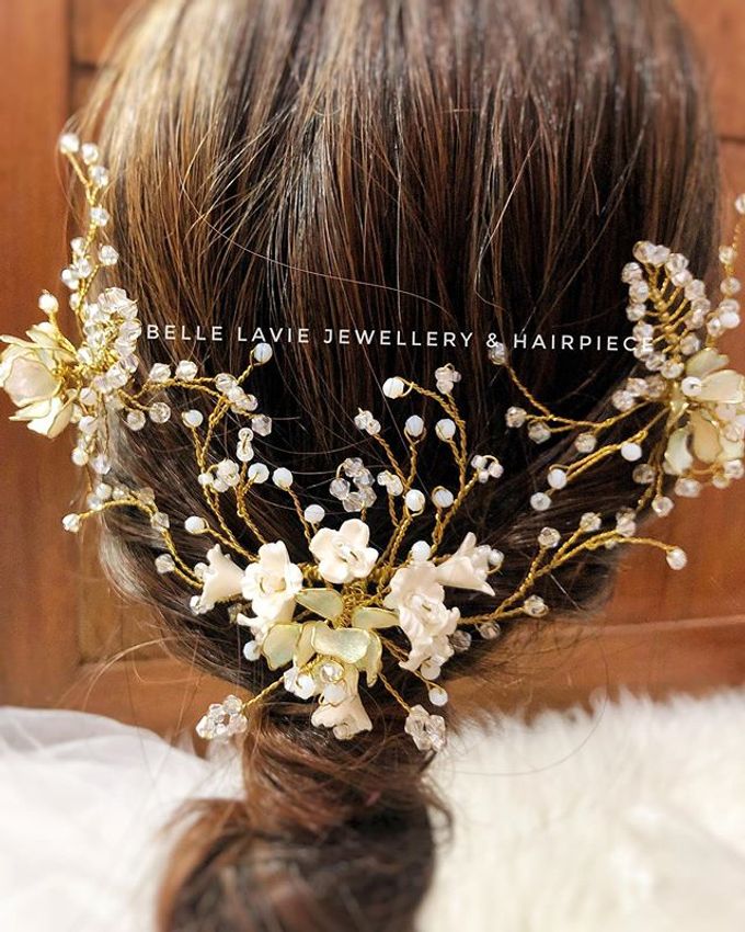 White flower Haircomb & Hairpin sets by Belle La_vie - 003 White flower Haircomb & Hairpin sets by Belle La_vie - 003
