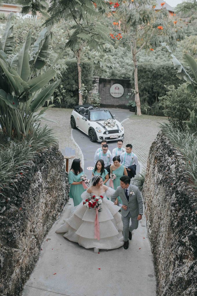 Sally and Randy Wedding by All Season Surabaya Photo by KAMAYA BALI - 008 Sally and Randy Wedding by All Season Surabaya Photo by KAMAYA BALI - 008