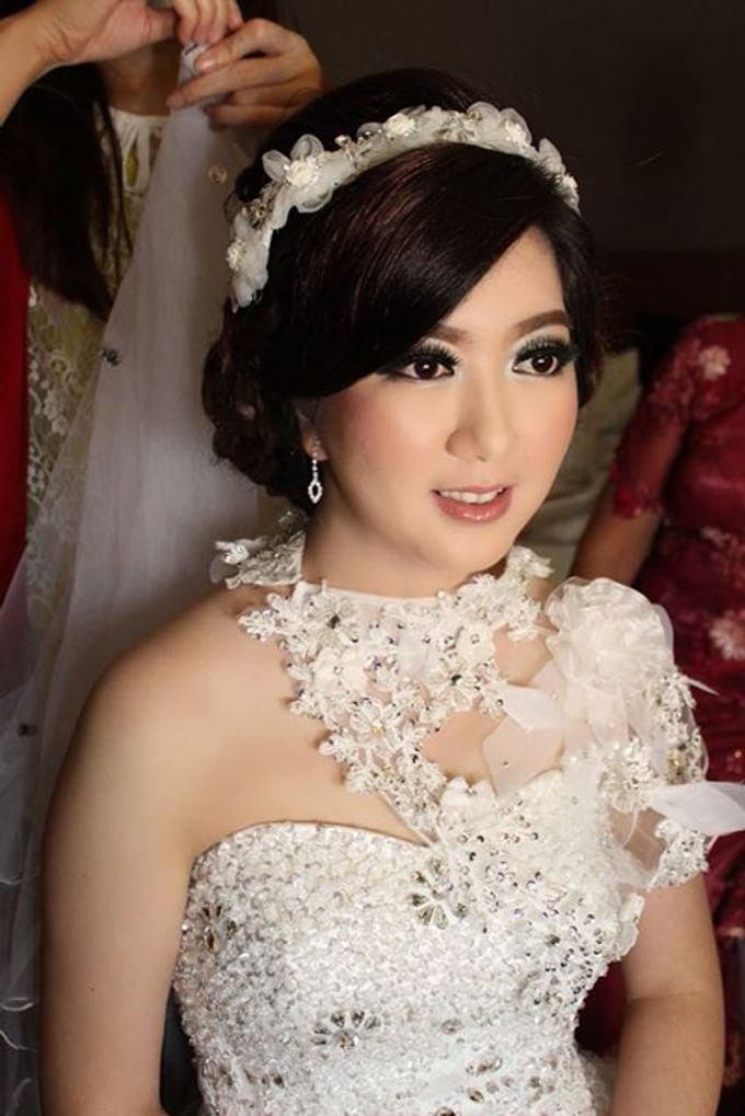 Wedding Make Up Of Marissa & Gunawan @KUPANG-NTT by Natalia Ingkiriwang Bride Make Up - 001