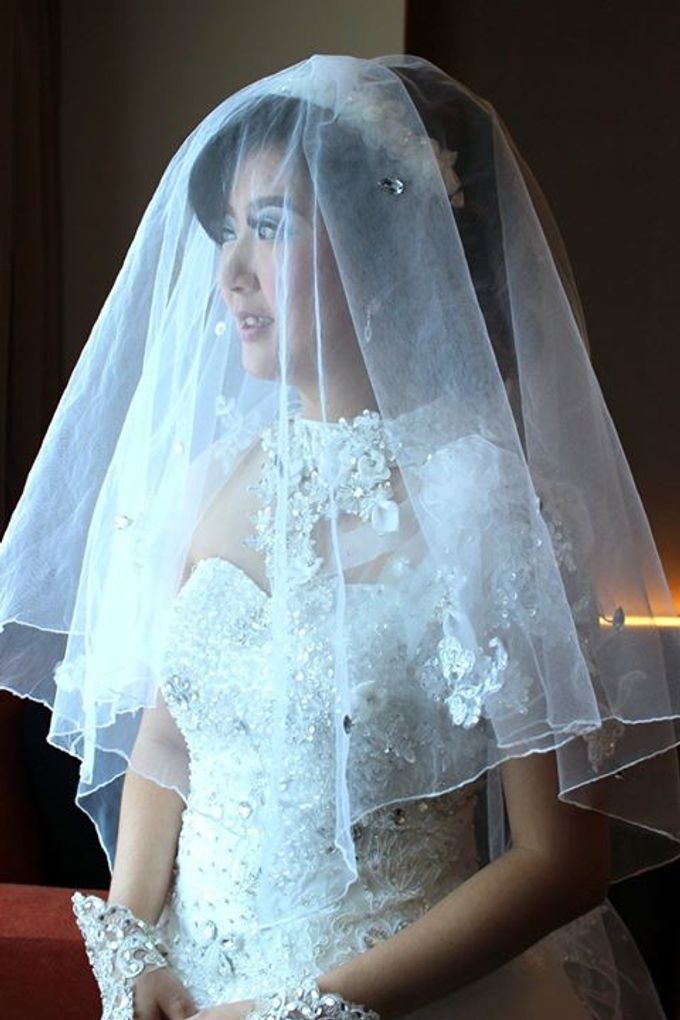 Wedding Make Up Of Marissa & Gunawan @KUPANG-NTT by Natalia Ingkiriwang Bride Make Up - 013