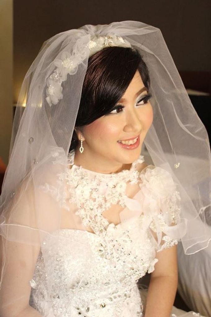 Wedding Make Up Of Marissa & Gunawan @KUPANG-NTT by Natalia Ingkiriwang Bride Make Up - 005