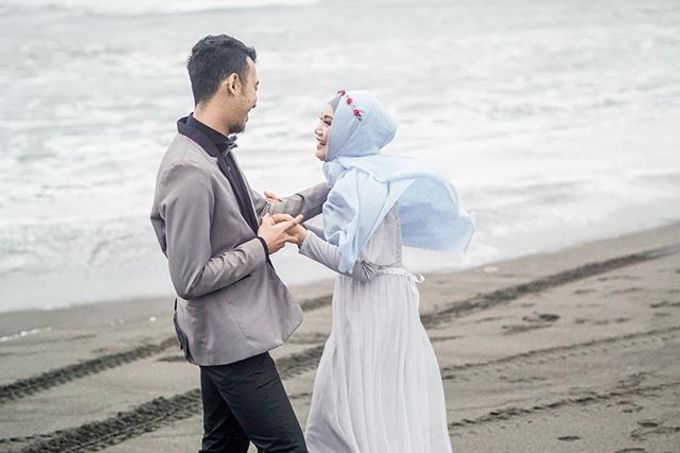 Prewedding Tony Iqbal & Nita by Photography by Danang Nugroho - 001 Prewedding Tony Iqbal & Nita by Photography by Danang Nugroho - 001