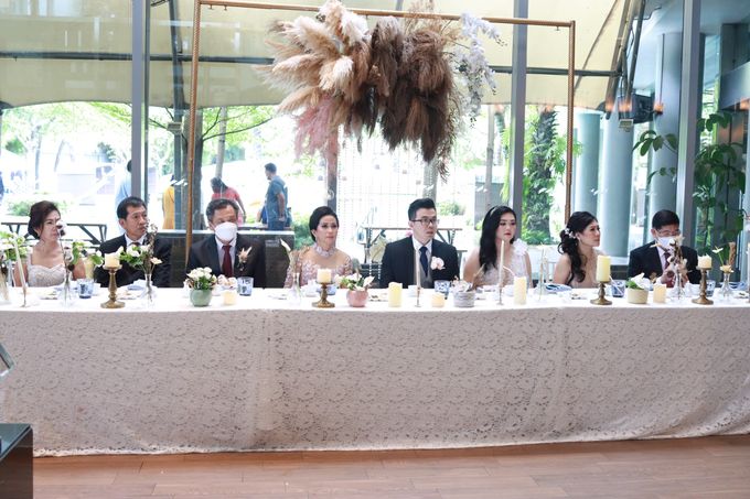 Lounge Jazz wedding band at Double Tree Jakarta by Double V Entertainment by Double V Entertainment - 006