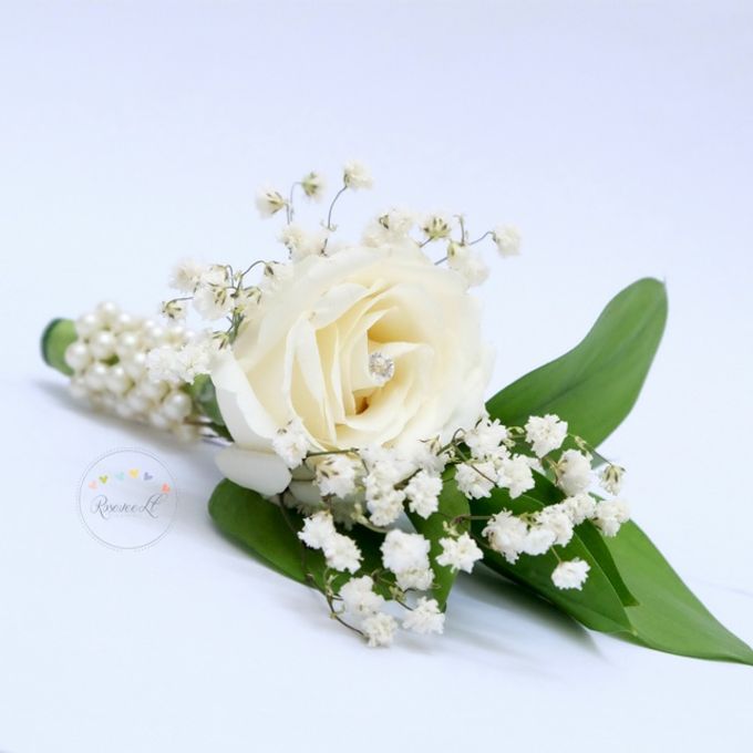 Boutonnière /Corsage by Roseveelt Florist - 002 Boutonnière /Corsage by Roseveelt Florist - 002