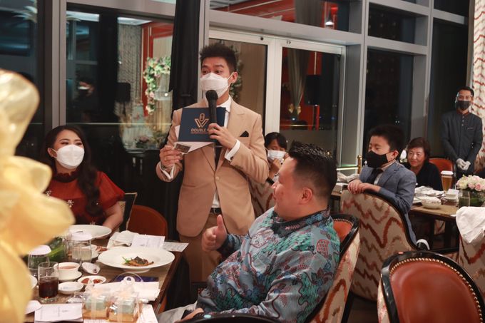 Fine Dinning Intimate entertainment wedding at Alto Restaurant Four Seasons Jakarta - Double V Entertainment by Hian Tjen - 019 Fine Dinning Intimate entertainment wedding at Alto Restaurant Four Seasons Jakarta - Double V Entertainment by Hian Tjen - 019