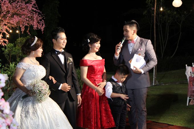 INDRA GRACIA WEDDING AT PENINSULA by Aldo Adela MC & Magician - 005