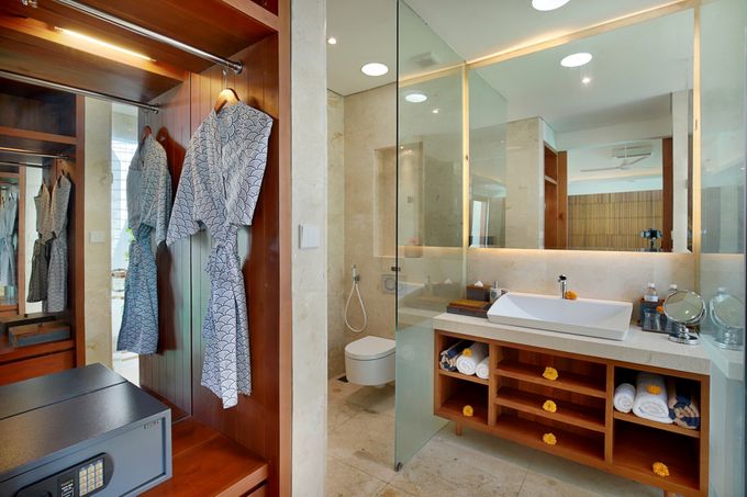 Honeymoon Package at Sanavie Villa by Ayona Villa - 005 Honeymoon Package at Sanavie Villa by Ayona Villa - 005
