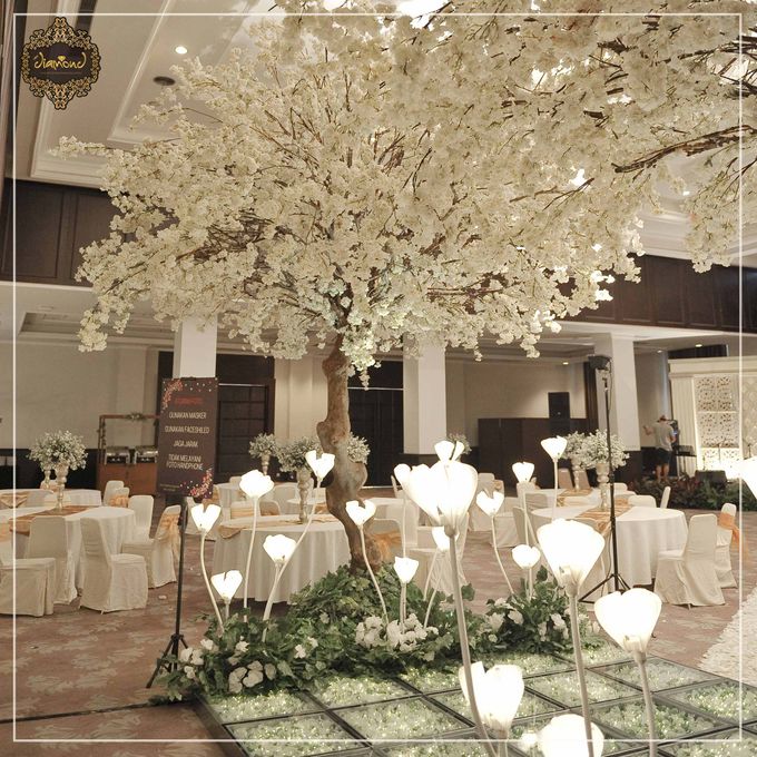 The Wedding of Intan & Umar by Diamond Weddings - 007 The Wedding of Intan & Umar by Diamond Weddings - 007