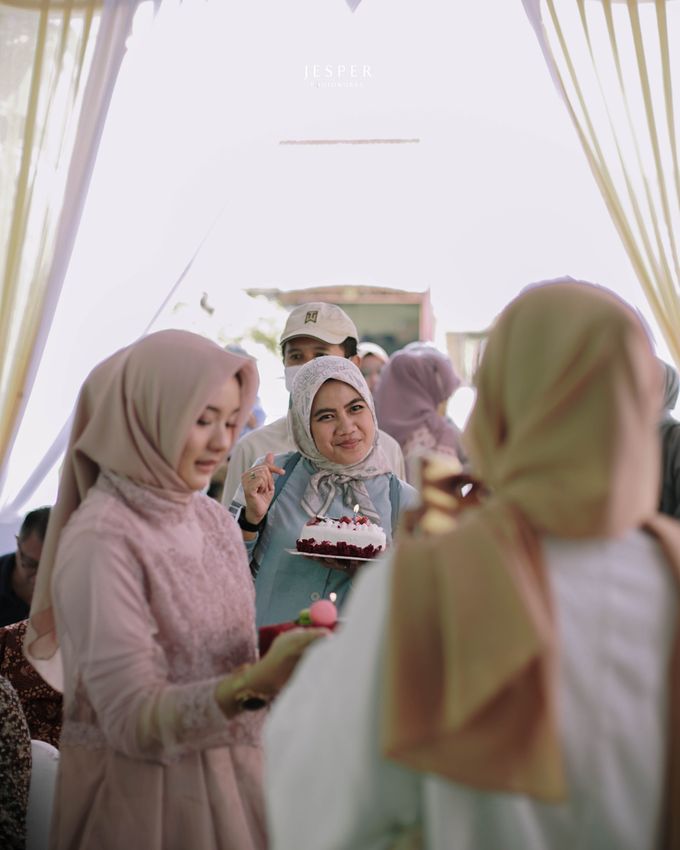 Engagement Nefyta & Riyan by Jesper Photoworks - 017 Engagement Nefyta & Riyan by Jesper Photoworks - 017