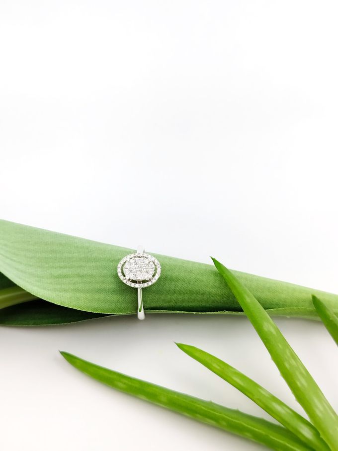 Cecile Diamond Ring by diamond garden - 002