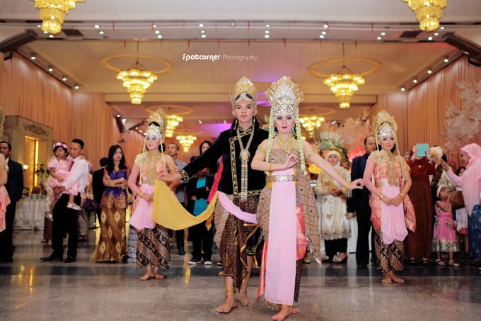 WEDDING of Galis & Arry by Spotcorner Photography - 002 WEDDING of Galis & Arry by Spotcorner Photography - 002