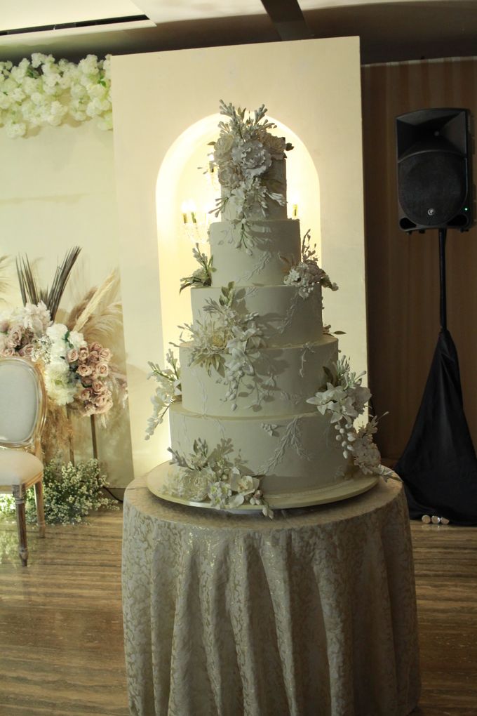 MC Wedding Intimate OnFive Grand Hyatt Jakarta - Anthony Stevven by Anthony Stevven - 003 MC Wedding Intimate OnFive Grand Hyatt Jakarta - Anthony Stevven by Anthony Stevven - 003