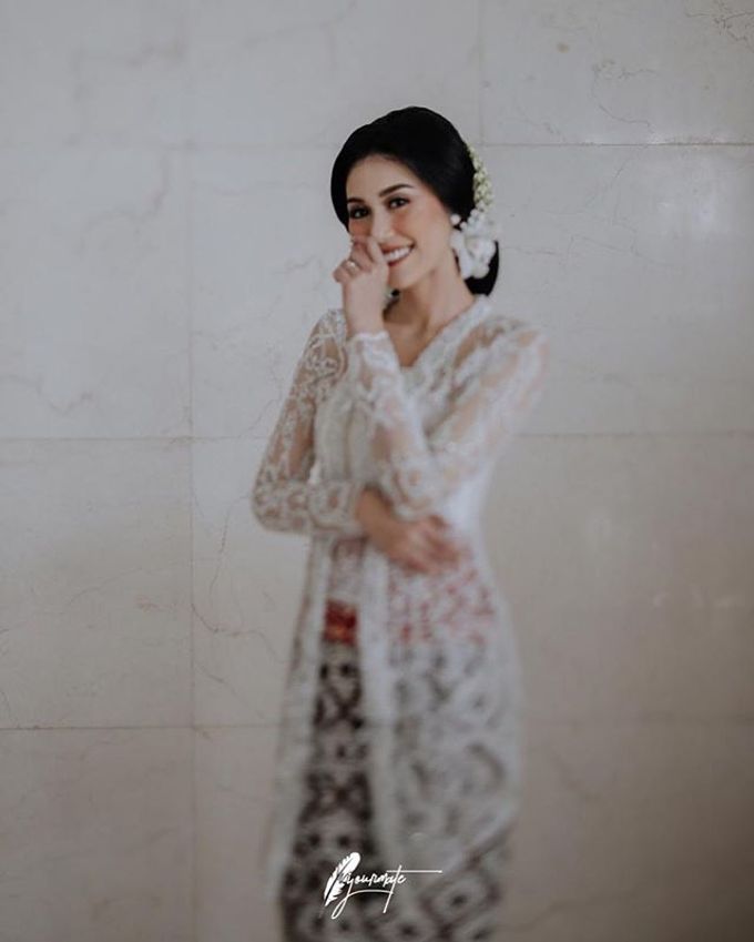 The Wedding of Cindy & Andri by Dekorasi Vintage - 006