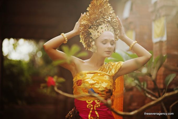 Denis & Yulia Balinese Royal Wedding by BaliWedding - 007