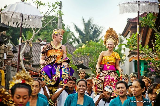 Denis & Yulia Balinese Royal Wedding by BaliWedding - 011