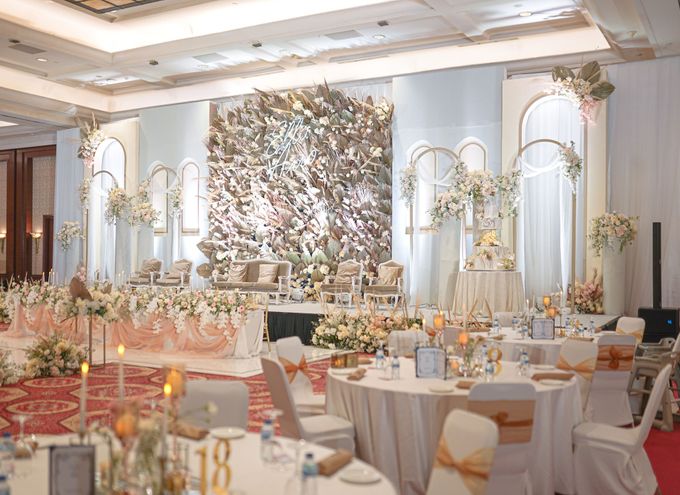 DRIED PALM WEDDING AT JW MARRIOTT JAKARTA by Silverdust Decoration - 001 DRIED PALM WEDDING AT JW MARRIOTT JAKARTA by Silverdust Decoration - 001