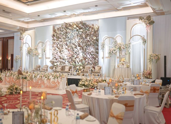 DRIED PALM WEDDING AT JW MARRIOTT JAKARTA by Silverdust Decoration - 001