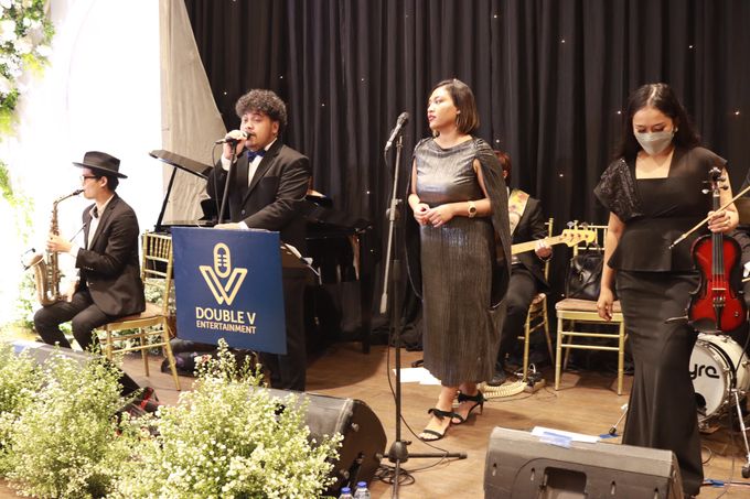 Intimate Jazz Entertainment Wedding at Ritz Carlton Pacific Place Jakarta by Double V by Everglow Pagar Ayu - 005 Intimate Jazz Entertainment Wedding at Ritz Carlton Pacific Place Jakarta by Double V by Everglow Pagar Ayu - 005