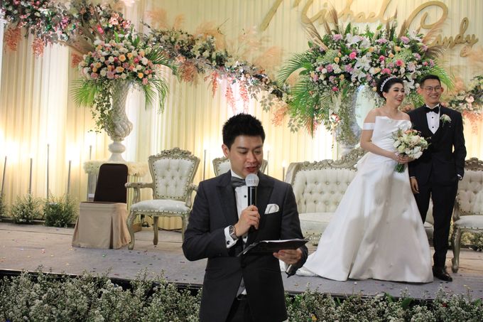 MC Wedding Santika Premier Hayam Wuruk - Anthony Stevven by ENST Couture - 011